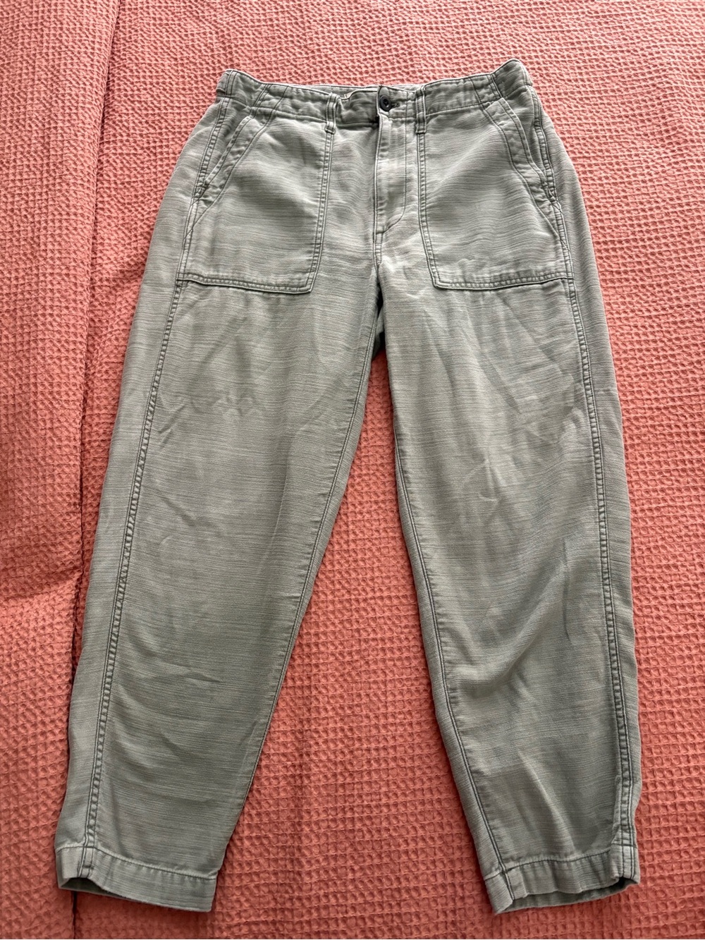 Madewell women’s Sage Green utility pant
